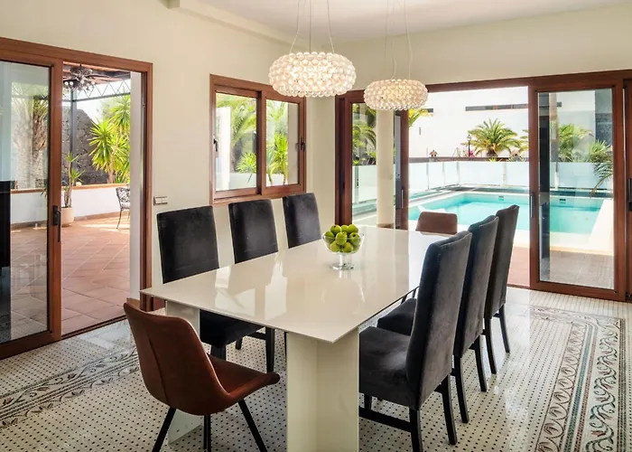 Tindaya By Buenavilla Puerto Calero